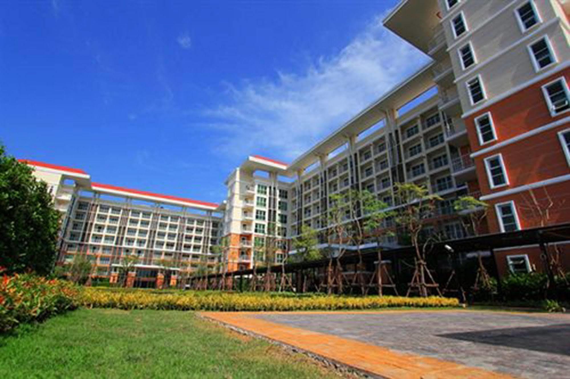 Grow Residencias Bangkok Exterior foto